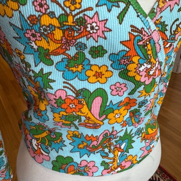 Big Bud Press Butterfly Bash Wrap Top Ribbed Tie v-neck stretchy - Picture 2 of 4